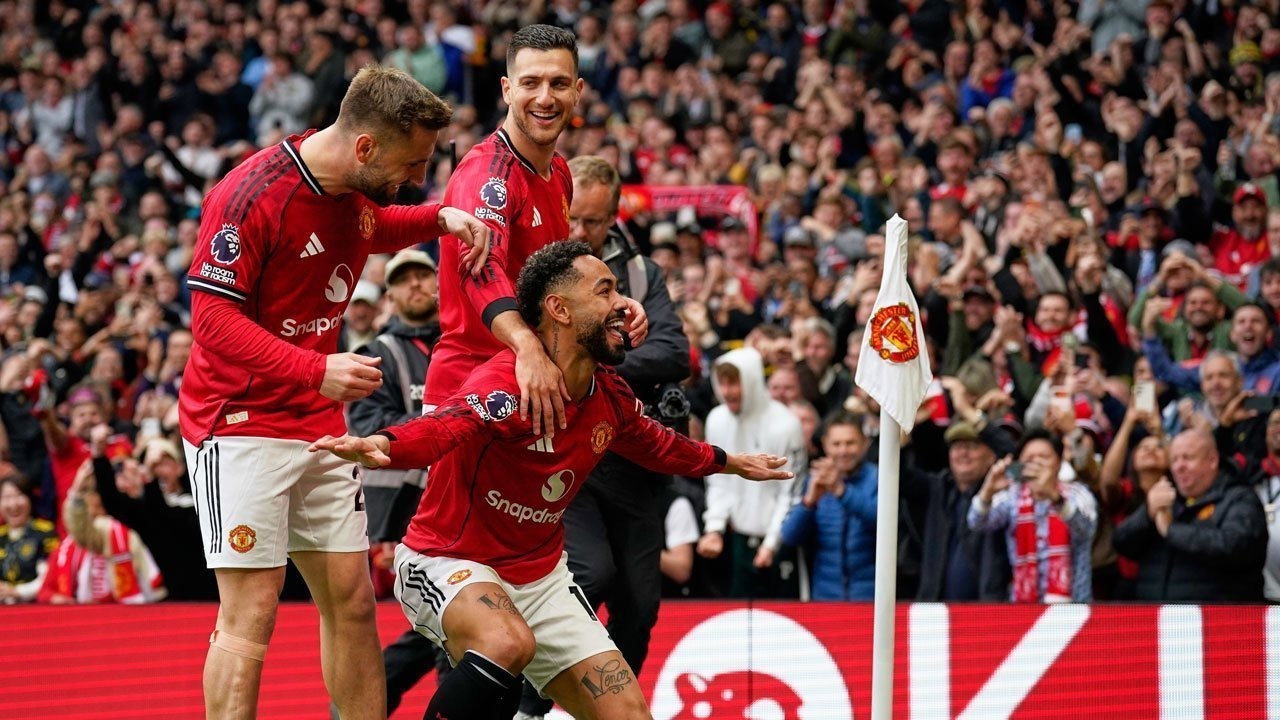 Penggemar Manchester United Bergembira, Kebangkitan Setan Merah Mulai Terlihat