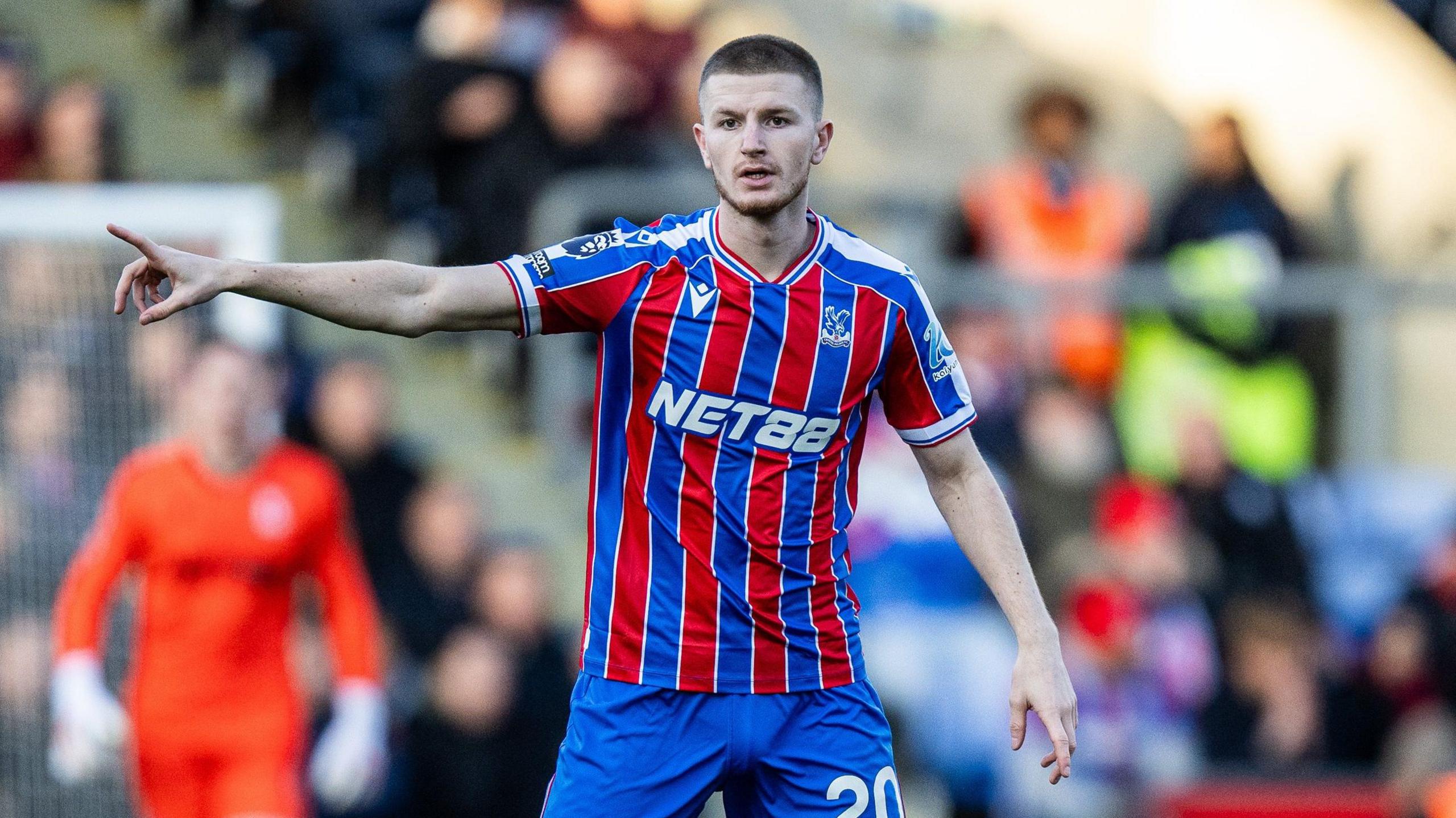 Adam Wharton Bangga Antar Crystal Palace ke Final Conference League 2026